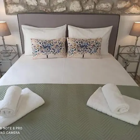 Elia House 3 Near Nafpaktos דירה Loggos